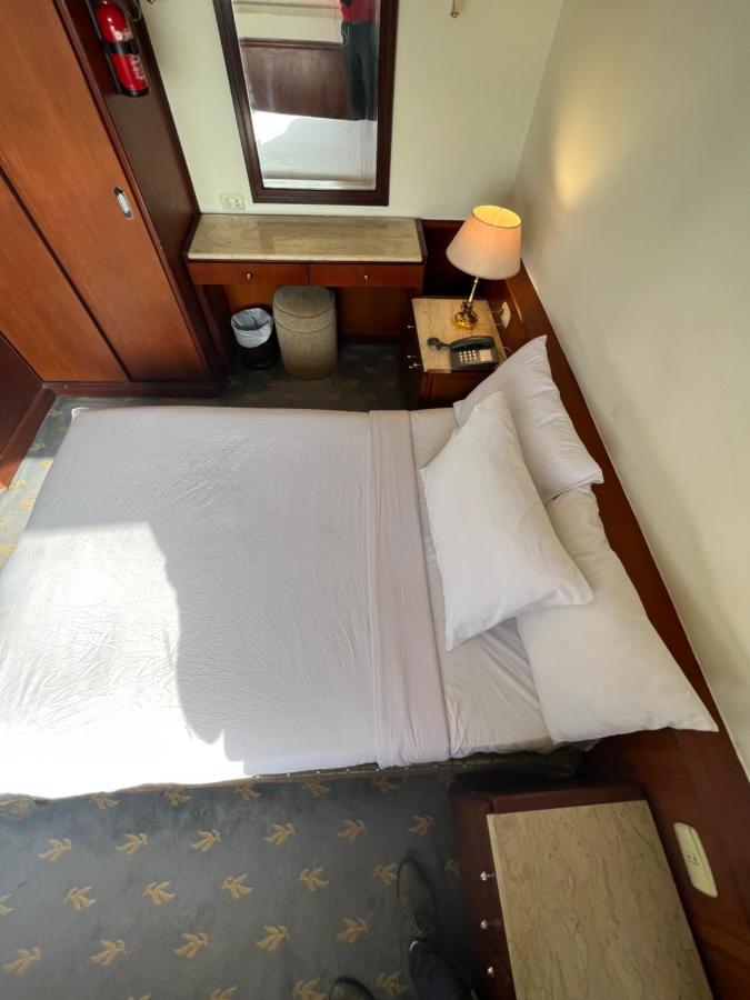 Mimi Queen Nile Cruise &Diamondhotel Каир Экстерьер фото