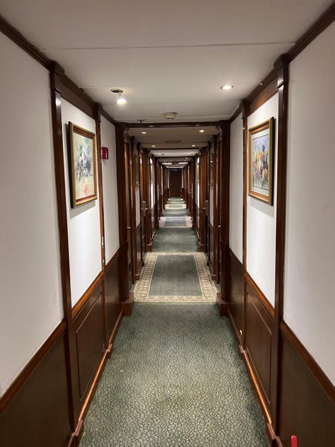 Mimi Queen Nile Cruise &Diamondhotel Каир Экстерьер фото