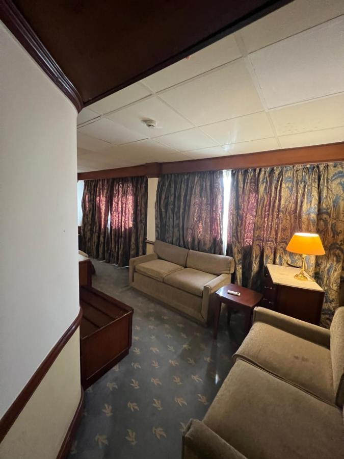 Mimi Queen Nile Cruise &Diamondhotel Каир Экстерьер фото