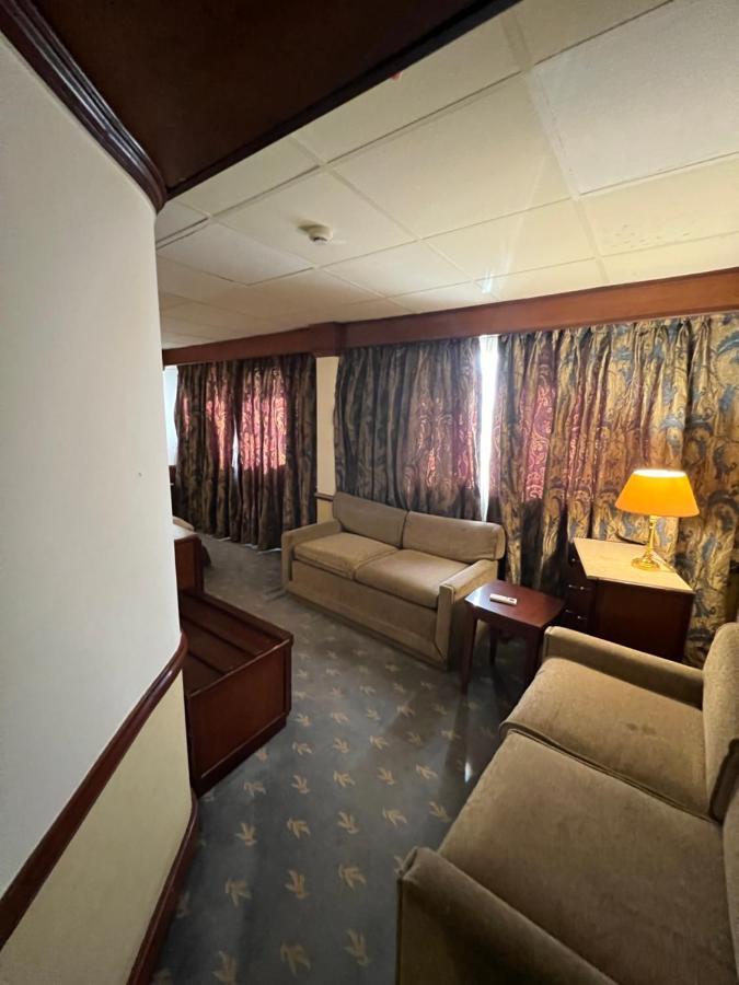 Mimi Queen Nile Cruise &Diamondhotel Каир Экстерьер фото